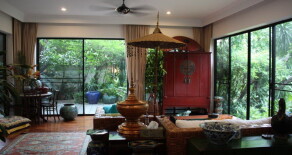 FOR RENT Single house at Thonglor nice&Quiet