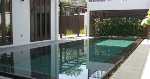 FOR SALE Single House with private pool at Sukhumvit71 size 5 bedrooms nice&decorate