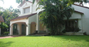 For rent  Single house 2 storey (just Newly renovated) at Bangna road