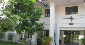 Single House for rent at Sukhumvit109 size 200 sqw. 4 beds
