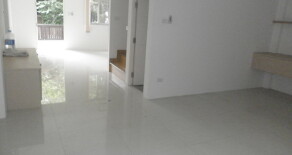 For rent Single House 3 storeys in Compound near BTS Thonglor&Prompong 3 min