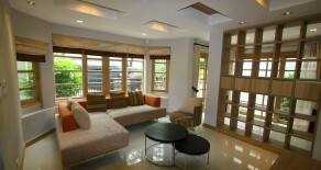 FOR Rent Single House at Sukhumvit just renovated