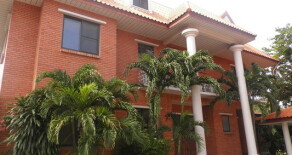 For rent Big House with private pool  at Sukhumvit near Thonglor