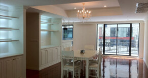 For Rent&Sale town home at Thonglor(Sukhumvit55) 6beds