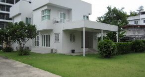 For Rent Single House with pool  at Sukhumvit  nice decorated 4 beds
