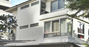 FOR RENT Single House in compound at Sukhumvit near BTS Prompong station 2 min